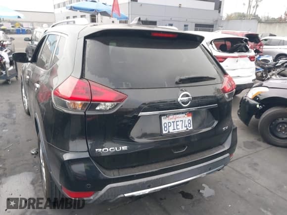 ✅ 2019 Nissan Rogue SV • VIN: KNMAT2MT4KP507294 • Lot: 43654010. Listed on IAAI with 128,065 mi. Free auction sales archive from the USA and detailed vehicle history report at DreamBid. Image 17.