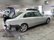 ✅ 2005 Mercedes-Benz E 500 • VIN: WDBUF83J25X170070 • Lot: 51782715. Listed on Copart with 271,606 mi. Free auction sales archive from the USA and detailed vehicle history report at DreamBid. Image 3.