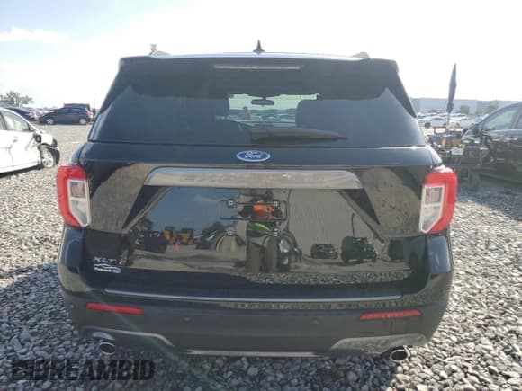 ✅ 2024 Ford Explorer XLT • VIN: 1FMSK7DH6RGA59839 • Lot: 48319795. Wystawiony na Copart z przebiegiem 12 070 mil. Bezpłatny archiwum sprzedaży aukcyjnych z USA i szczegółowy raport historii pojazdu na DreamBid. Zdjęcie 6.