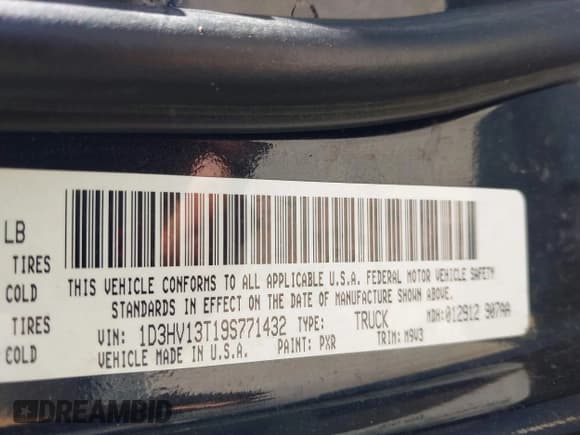 ✅ 2009 Dodge 1500 SLT • VIN: 1D3HV13T19S771432 • Lot: 41761462. Wystawiony na IAAI z przebiegiem 192 382 mil. Bezpłatny archiwum sprzedaży aukcyjnych z USA i szczegółowy raport historii pojazdu na DreamBid. Zdjęcie 9.