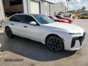 ✅ 2023 BMW 7 Series 760i xDrive • VIN: WBA33EJ06PCL49704 • Лот: 76090314. Опубликован ранее на Copart с пробегом 27 123 миль. Бесплатный доступ к архиву аукционных продаж из США и подробный отчёт об истории автомобиля на DreamBid. Изображение 4.