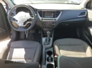 ✅ 2019 Hyundai Accent SE • VIN: 3KPC24A34KE071624 • Лот: 71812594. Опубликован ранее на Copart с пробегом 85 959 миль. Бесплатный доступ к архиву аукционных продаж из США и подробный отчёт об истории автомобиля на DreamBid. Изображение 8.