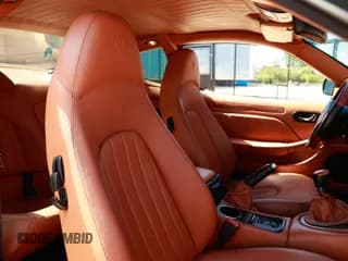 ✅ 2005 Maserati Coupe • VIN: ZAMBC38AX50016XXX • Lot: 71891615. Wystawiony na Copart z przebiegiem 40 333 mil. Bezpłatny archiwum sprzedaży aukcyjnych z USA i szczegółowy raport historii pojazdu na DreamBid. Zdjęcie 5.