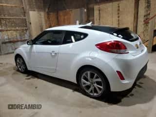 2016 Hyundai Veloster z VIN KMHTC6AD9GU268293, wystawiony jako Copart lot #45916554 z przebiegiem 16 695 mil mil oraz . Historia ofert i sprzedaży dostępna na DreamBid. Obrazek 2.