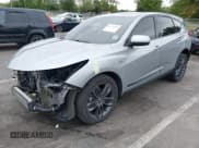 ✅ 2023 Acura RDX w/A-Spec Package • VIN: 5J8TC2H65PL021915 • Lot: 43173523. Wystawiony na IAAI z przebiegiem 27 276 mil. Bezpłatny archiwum sprzedaży aukcyjnych z USA i szczegółowy raport historii pojazdu na DreamBid. Zdjęcie 2.