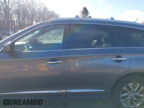 ✅ 2015 Infiniti QX60 • VIN: 5N1AL0MM7FC526525 • Lot: 41356677. Wystawiony na IAAI z przebiegiem 148 987 mil. Bezpłatny archiwum sprzedaży aukcyjnych z USA i szczegółowy raport historii pojazdu na DreamBid. Zdjęcie 14.