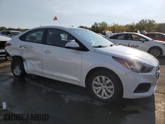 ✅ 2020 Hyundai Accent SE • VIN: 3KPC24A6XLE106565 • Лот: 75042294. Опубликован ранее на Copart с пробегом 71 487 миль. Бесплатный доступ к архиву аукционных продаж из США и подробный отчёт об истории автомобиля на DreamBid. Изображение 4.
