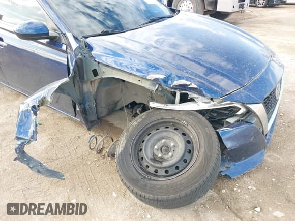 ✅ 2019 Nissan Altima S • VIN: 1N4BL4BW8KN322583 • Lot: 43449738. Listed on IAAI with 83,906 mi. Free auction sales archive from the USA and detailed vehicle history report at DreamBid. Image 6.