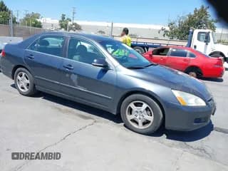 ✅ 2007 Honda Accord • VIN: JHMCN36497C003335 • Лот: 42789463. Опубликован ранее на IAAI с пробегом Не указан. Бесплатный доступ к архиву аукционных продаж из США и подробный отчёт об истории автомобиля на DreamBid. Изображение 1.