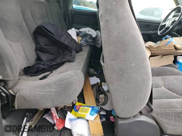 ✅ 2005 Chevrolet Silverado 1500 LS • VIN: 1GCEK19V85Z117154 • Lot: 64971274. Wystawiony na Copart z przebiegiem Nie podano mil. Skorzystaj z bezpłatnego archiwum sprzedaży aukcyjnych z USA i zobacz szczegółowy raport historii pojazdu na DreamBid. Zdjęcie 10.