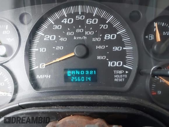 ✅ 2005 GMC Savana Cargo YF7 Upfitter • VIN: 1GDFG15TX51100456 • Lot: 42711052. Listed on IAAI with 256,014 mi. Free auction sales archive from the USA and detailed vehicle history report at DreamBid. Image 7.