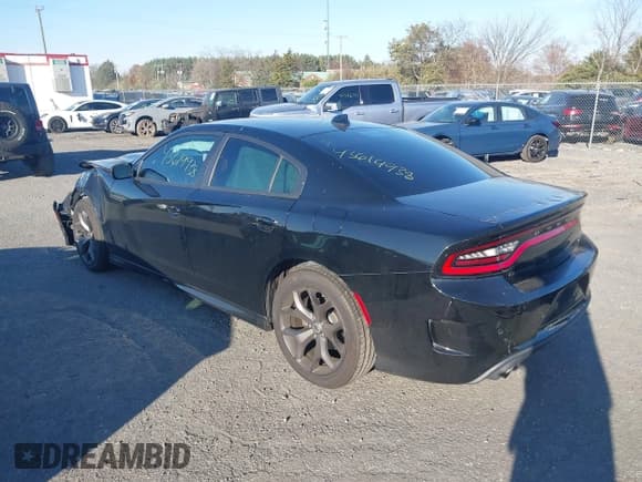 ✅ 2019 Dodge Charger GT • VIN: 2C3CDXHG6KH512442 • Lot: 43619938. Listed on IAAI with 124,732 mi. Free auction sales archive from the USA and detailed vehicle history report at DreamBid. Image 3.