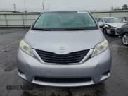 ✅ 2012 Toyota Sienna LE AAS • VIN: 5TDKK3DCXCS225522 • Lot: 61232135. Listed on Copart with 147,310 mi. Free auction sales archive from the USA and detailed vehicle history report at DreamBid. Image 5.