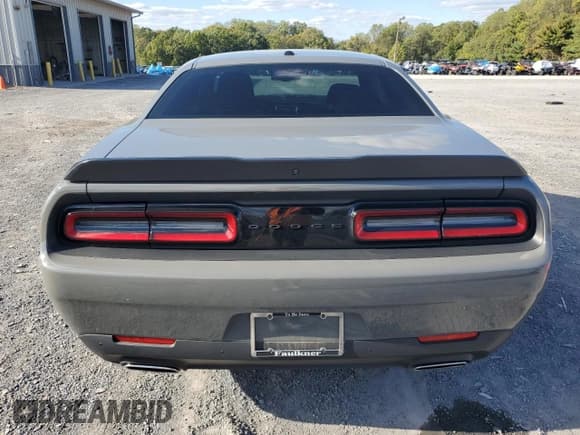 ✅ 2023 Dodge Challenger GT • VIN: 2C3CDZJG3PH668967 • Lot: 82408875. Wystawiony na Copart z przebiegiem 35 923 mil. Bezpłatny archiwum sprzedaży aukcyjnych z USA i szczegółowy raport historii pojazdu na DreamBid. Zdjęcie 6.