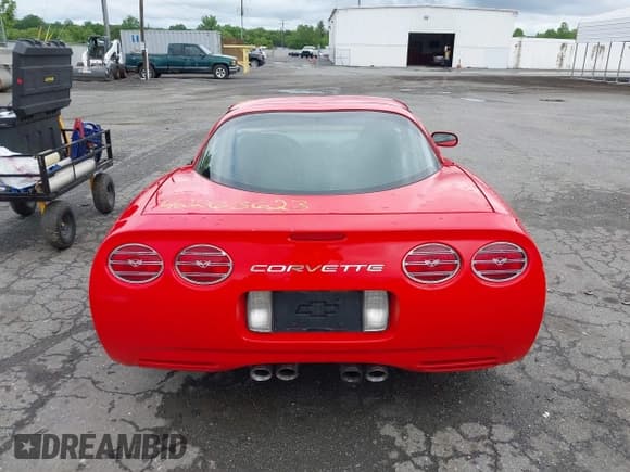 ✅ 1999 Chevrolet Corvette • VIN: 1G1YY22G9X5118748 • Лот: 42263623. Опубликован ранее на IAAI с пробегом 130 828 миль. Бесплатный доступ к архиву аукционных продаж из США и подробный отчёт об истории автомобиля на DreamBid. Изображение 17.