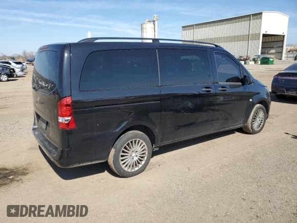 ✅ 2017 Mercedes-Benz Metris Passenger • VIN: WD4PG2EE2H3318020 • Lot: 43637963. Listed on Copart with 91,956 mi. Free auction sales archive from the USA and detailed vehicle history report at DreamBid. Image 3.