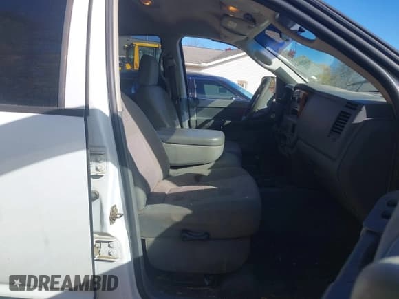 ✅ 2006 Dodge 2500 SLT • VIN: 1D7KS28D16J173153 • Лот: 43621904. Опубликован ранее на IAAI с пробегом 168 215 миль. Бесплатный доступ к архиву аукционных продаж из США и подробный отчёт об истории автомобиля на DreamBid. Изображение 5.