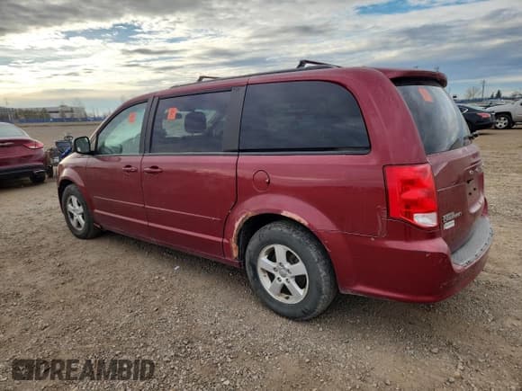 ✅ 2011 Dodge Grand Caravan Express • VIN: 2D4RN4DGXBR651638 • Lot: 91711505. Wystawiony na Copart z przebiegiem 272 191 mil. Bezpłatny archiwum sprzedaży aukcyjnych z USA i szczegółowy raport historii pojazdu na DreamBid. Zdjęcie 2.