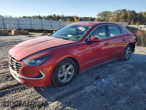 ✅ 2021 Hyundai Sonata SE • VIN: 5NPEG4JA9MH074137 • Lot: 82711865. Wystawiony na Copart z przebiegiem 105 532 mil. Bezpłatny archiwum sprzedaży aukcyjnych z USA i szczegółowy raport historii pojazdu na DreamBid. Zdjęcie 1.