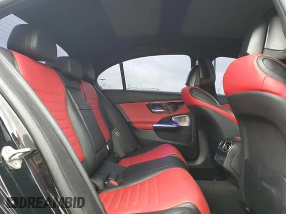 ✅ 2022 Mercedes-Benz C 300 • VIN: W1KAF4HB2NR009842 • Lot: 81635605. Wystawiony na Copart z przebiegiem 52 972 mil. Bezpłatny archiwum sprzedaży aukcyjnych z USA i szczegółowy raport historii pojazdu na DreamBid. Zdjęcie 10.