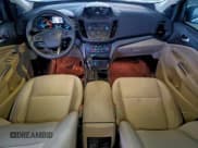 ✅ 2018 Ford Escape SE • VIN: 1FMCU9GD2JUA91292 • Lot: 94795905. Wystawiony na Copart z przebiegiem 79 291 mil. Bezpłatny archiwum sprzedaży aukcyjnych z USA i szczegółowy raport historii pojazdu na DreamBid. Zdjęcie 8.