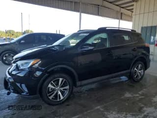 ✅ 2018 Toyota RAV4 XLE • VIN: 2T3WFREV4JW462575 • Lot: 93197755. Listed on Copart with 52,869 mi. Free auction sales archive from the USA and detailed vehicle history report at DreamBid. Image 1.