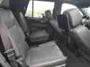 2021 Chevrolet Tahoe RST z VIN 1GNSKRKT8MR278068, wystawiony jako Copart lot #60917485 z przebiegiem 60 293 mil mil oraz Szkoda całkowita • Salvage title. Historia ofert i sprzedaży dostępna na DreamBid. Obrazek 11.