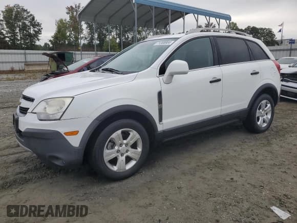 ✅ 2013 Chevrolet Captiva Sport LS • VIN: 3GNAL2EK3DS621143 • Lot: 71308904. Wystawiony na Copart z przebiegiem 146 667 mil. Bezpłatny archiwum sprzedaży aukcyjnych z USA i szczegółowy raport historii pojazdu na DreamBid. Zdjęcie 1.
