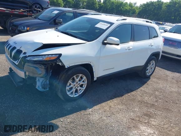 ✅ 2017 Jeep Cherokee Latitude • VIN: 1C4PJMCS1HW657267 • Lot: 42605020. Wystawiony na IAAI z przebiegiem 94 004 mil. Bezpłatny archiwum sprzedaży aukcyjnych z USA i szczegółowy raport historii pojazdu na DreamBid. Zdjęcie 2.