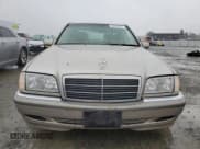 ✅ 1999 Mercedes-Benz C 230/260/280/320 • VIN: WDBHA24G2XA679744 • Лот: 86293044. Опубликован ранее на Copart с пробегом Не указан. Бесплатный доступ к архиву аукционных продаж из США и подробный отчёт об истории автомобиля на DreamBid. Изображение 5.