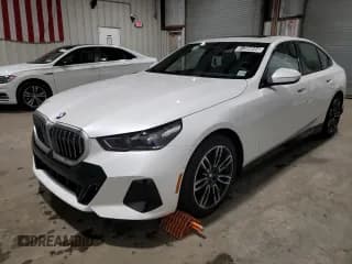 ✅ 2024 BMW 5 Series 530i xDrive • VIN: WBA53FJ06RCS73662 • Lot: 81284644. Listed on Copart with 10,273 mi. Free auction sales archive from the USA and detailed vehicle history report at DreamBid. Image 1.