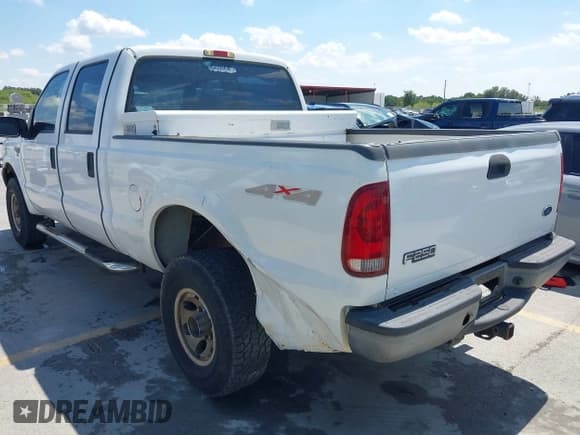 ✅ 1999 Ford F-250 XL • VIN: 1FTNW21S7XEB95334 • Lot: 43113361. Listed on IAAI with 219,093 mi. Free auction sales archive from the USA and detailed vehicle history report at DreamBid. Image 6.
