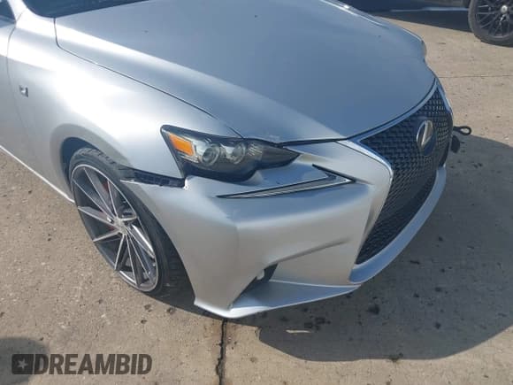 ✅ 2014 Lexus IS 350 • VIN: JTHBE1D2XE5004481 • Lot: 42743621. Listed on IAAI with 184,467 mi. Free auction sales archive from the USA and detailed vehicle history report at DreamBid. Image 6.
