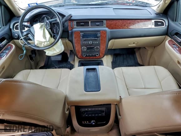 ✅ 2007 Chevrolet Suburban LT • VIN: 1GNFC16J07R224910 • Lot: 93920855. Listed on Copart with 161,996 mi. Free auction sales archive from the USA and detailed vehicle history report at DreamBid. Image 8.