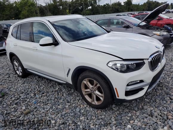 ✅ 2019 BMW X3 sDrive30i • VIN: 5UXTR7C56KLF26915 • Лот: 87270765. Опубликован ранее на Copart с пробегом 157 782 миль. Бесплатный доступ к архиву аукционных продаж из США и подробный отчёт об истории автомобиля на DreamBid. Изображение 4.