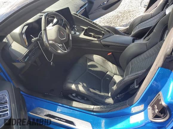 2024 Chevrolet Corvette 3LZ с VIN 1G1YF3D30R5603269, выставлен на аукционе Copart как лот 73935364 с пробегом Не указан миль и На запчасти • Non repairable. История ставок и продаж доступна на DreamBid. Изображение 7.