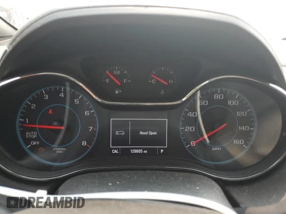 ✅ 2018 Chevrolet Cruze LT • VIN: 1G1BE5SM4J7132283 • Lot: 60313383. Listed on Copart with 129,605 mi. Free auction sales archive from the USA and detailed vehicle history report at DreamBid. Image 9.