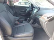 ✅ 2017 Hyundai Santa Fe Ultimate • VIN: 5XYZW4LA7HG407577 • Lot: 42429017. Listed on IAAI with 149,674 mi. Free auction sales archive from the USA and detailed vehicle history report at DreamBid. Image 5.