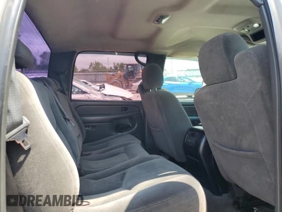 ✅ 2005 Chevrolet Silverado 1500 Z71 • VIN: 2GCEK13T051249034 • Лот: 65380264. Опубликован ранее на Copart с пробегом 270 516 миль. Бесплатный доступ к архиву аукционных продаж из США и подробный отчёт об истории автомобиля на DreamBid. Изображение 10.