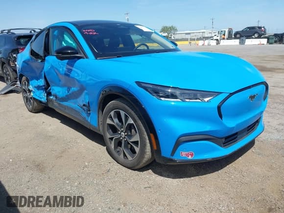 ✅ 2023 Ford Mustang Mach-E Premium • VIN: 3FMTK3R73PMA66134 • Lot: 42103326. Wystawiony na IAAI z przebiegiem 13 874 mil. Bezpłatny archiwum sprzedaży aukcyjnych z USA i szczegółowy raport historii pojazdu na DreamBid. Zdjęcie 1.