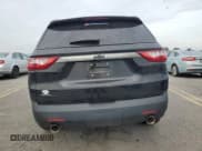 ✅ 2021 Chevrolet Traverse LS • VIN: 1GNERFKW4MJ116793 • Lot: 69139824. Wystawiony na Copart z przebiegiem 22 483 mil. Bezpłatny archiwum sprzedaży aukcyjnych z USA i szczegółowy raport historii pojazdu na DreamBid. Zdjęcie 6.