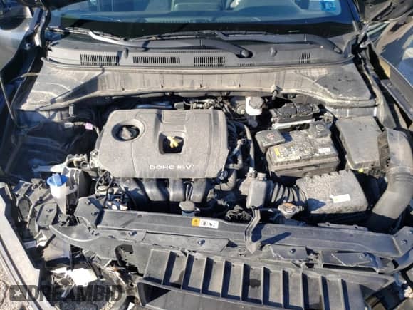 2020 Hyundai Kona SE with VIN KM8K1CAAXLU592482, listed as a Copart auction lot 57751842 with 28,783 mi miles and . Bid and sale history available at DreamBid. Image 7.