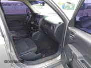 ✅ 2016 Jeep Patriot Sport SE • VIN: 1C4NJPBA5GD634540 • Lot: 42050556. Wystawiony na IAAI z przebiegiem 162 673 mil. Bezpłatny archiwum sprzedaży aukcyjnych z USA i szczegółowy raport historii pojazdu na DreamBid. Zdjęcie 5.