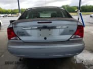 ✅ 2000 Ford Focus ZTS • VIN: 1FAFP383XYW248132 • Lot: 58905125. Listed on Copart with 174,504 mi. Free auction sales archive from the USA and detailed vehicle history report at DreamBid. Image 6.