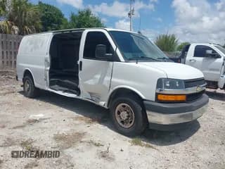 ✅ 2018 Chevrolet Express Cargo • VIN: 1GCZGHFG8J1252578 • Lot: 42187952. Listed on IAAI with 129,937 mi. Free auction sales archive from the USA and detailed vehicle history report at DreamBid. Image 1.