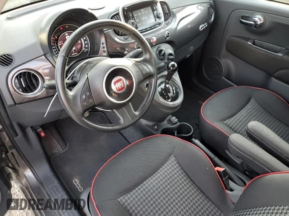 ✅ 2017 FIAT 500 Pop • VIN: 3C3CFFKR5HT548041 • Лот: 92289985. Опубликован ранее на Copart с пробегом 170 712 миль. Бесплатный доступ к архиву аукционных продаж из США и подробный отчёт об истории автомобиля на DreamBid. Изображение 8.