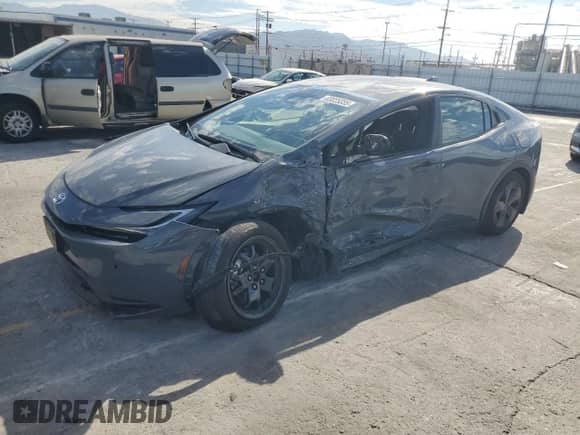 2024 Toyota Prius LE with VIN JTDACAAU6R3037083, listed as a Copart auction lot 83825335 with 27,248 mi miles and Salvage title. Bid and sale history available at DreamBid. Image 1.