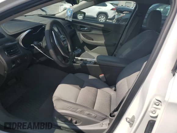 2015 Chevrolet Impala LS с VIN 2G11X5SL7F9164454, выставлен на аукционе Copart как лот 81006935 с пробегом 119 195 миль миль и Списание • Salvage title. История ставок и продаж доступна на DreamBid. Изображение 7.