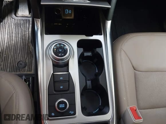 ✅ 2021 Ford Explorer Limited • VIN: 1FM5K8FW6MNA11597 • Lot: 42008997. Listed on IAAI with 70,715 mi. Free auction sales archive from the USA and detailed vehicle history report at DreamBid. Image 21.