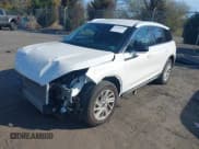 ✅ 2022 Lincoln Corsair Standard • VIN: 5LMCJ1C93NUL30010 • Лот: 43480092. Опубликован ранее на IAAI с пробегом 33 932 миль. Бесплатный доступ к архиву аукционных продаж из США и подробный отчёт об истории автомобиля на DreamBid. Изображение 2.